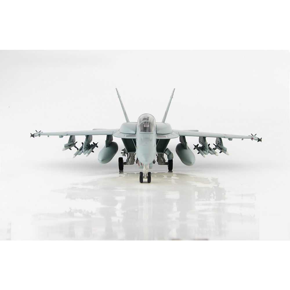Boeing F/A-18F Advanced Super Hornet US Navy by Hobby Master HA5118B