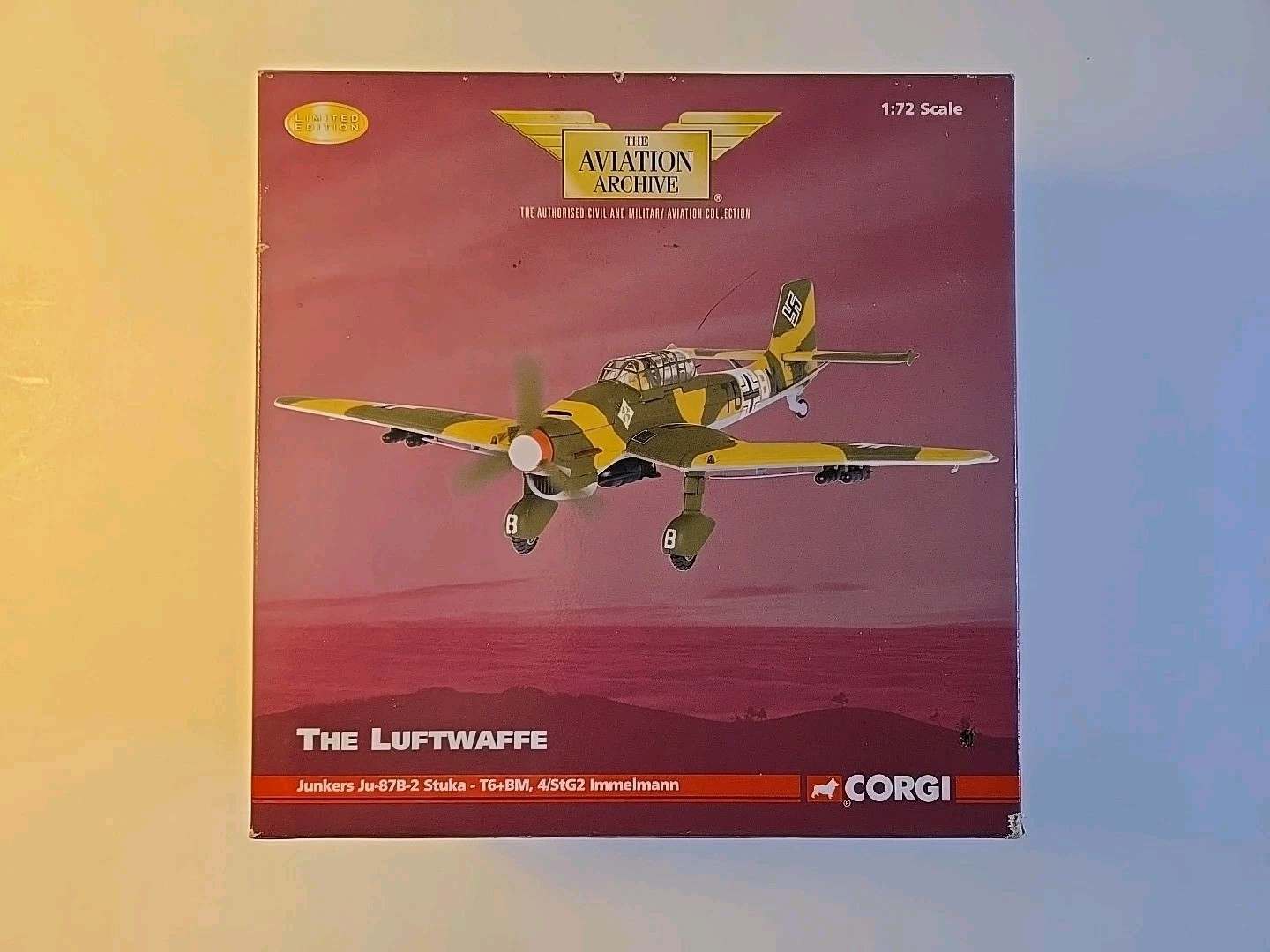 Corgi Avaition Junkers, Ju-87B-2 Stuka dive bomber, 4/StG2 Immelmann, 1:72 NIB