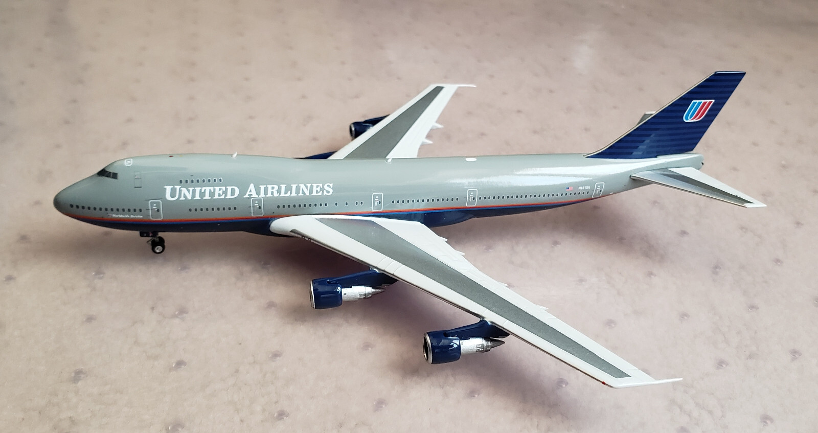 Phoenix Boeing 747-200 United Airlines N161UA in 1:400