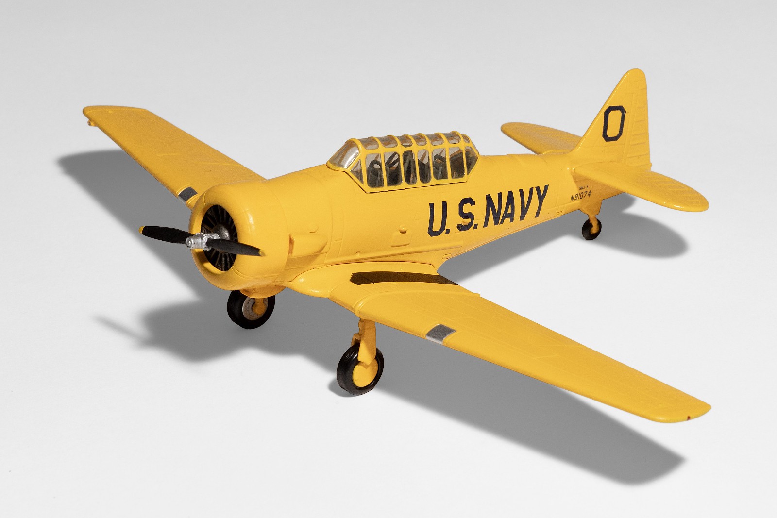 Hobby Master 1/72 SNJ-5 BLUE ANGELS BEETLE BOMB T-6 Texan Trainer HA1519 – RARE!