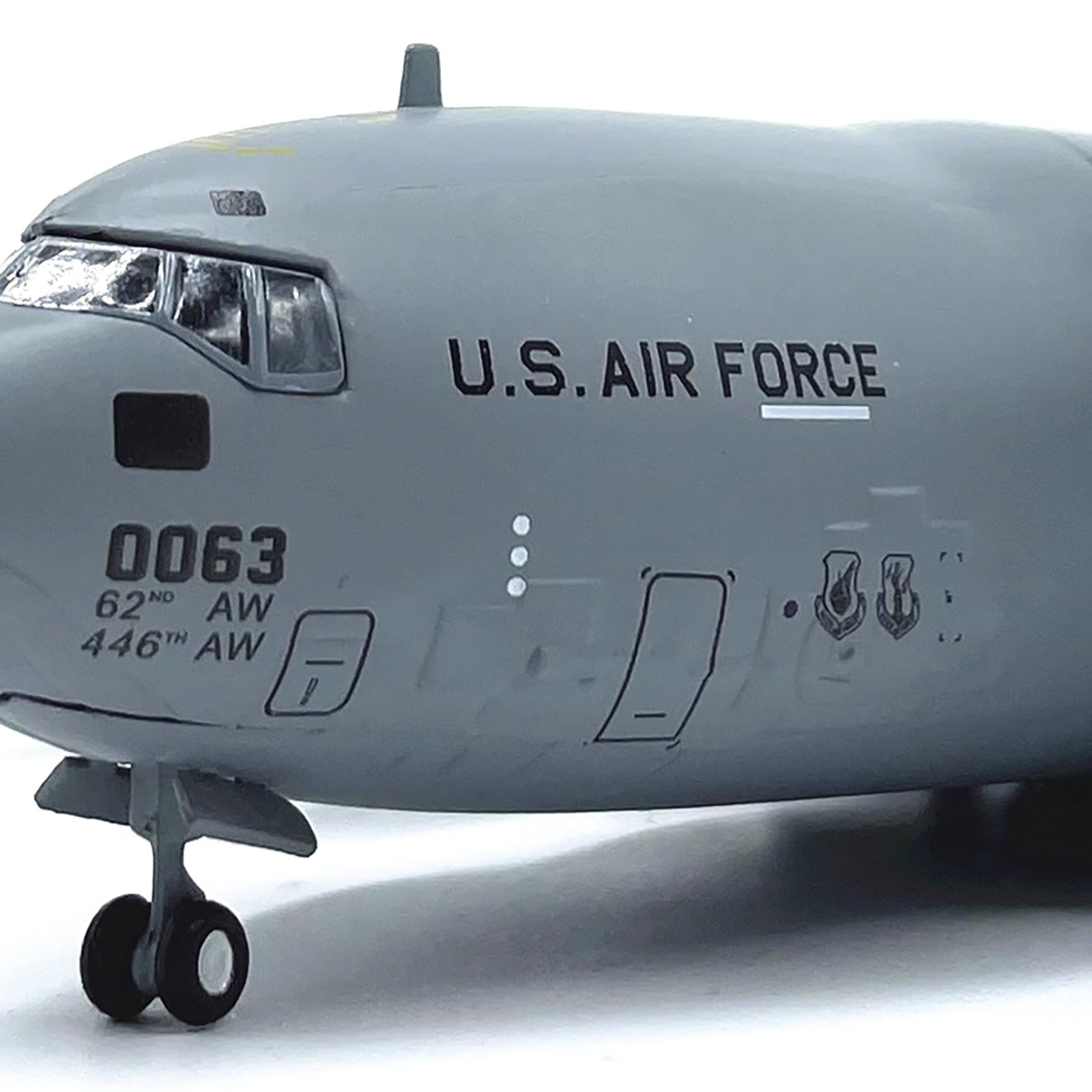 1/200 Scale Alloy C-17 Model For US Air Force Globemaster III Transport Plane