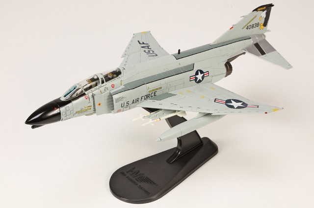 HA19076 Hobby Master F-4C Phantom II 1/72 Model #64-0838 USAF 142nd FG, 114th