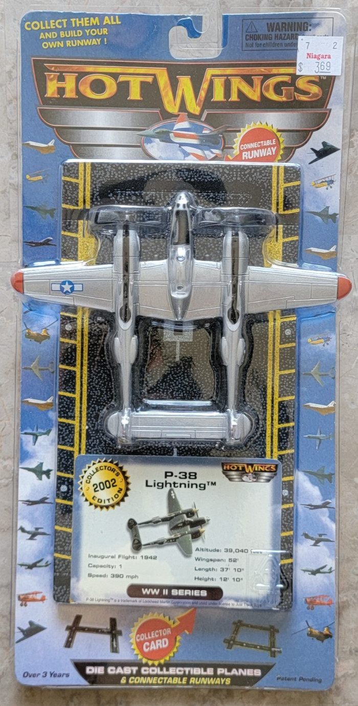 Vintage New 2002 Edition Hot Wings WWII Series Diecast P-38 Lightning 17102 NIP