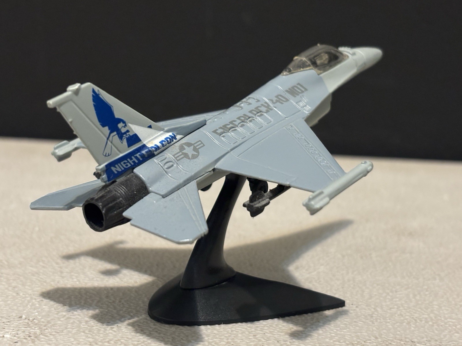 Maisto Diecast Set Of F-16 Night Falcon & F-16 Block 60 Out Of Blister