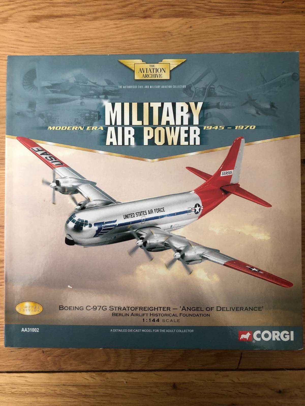 Corgi Aviation Archive AA31002 Boeing C-97G Stratofreighter