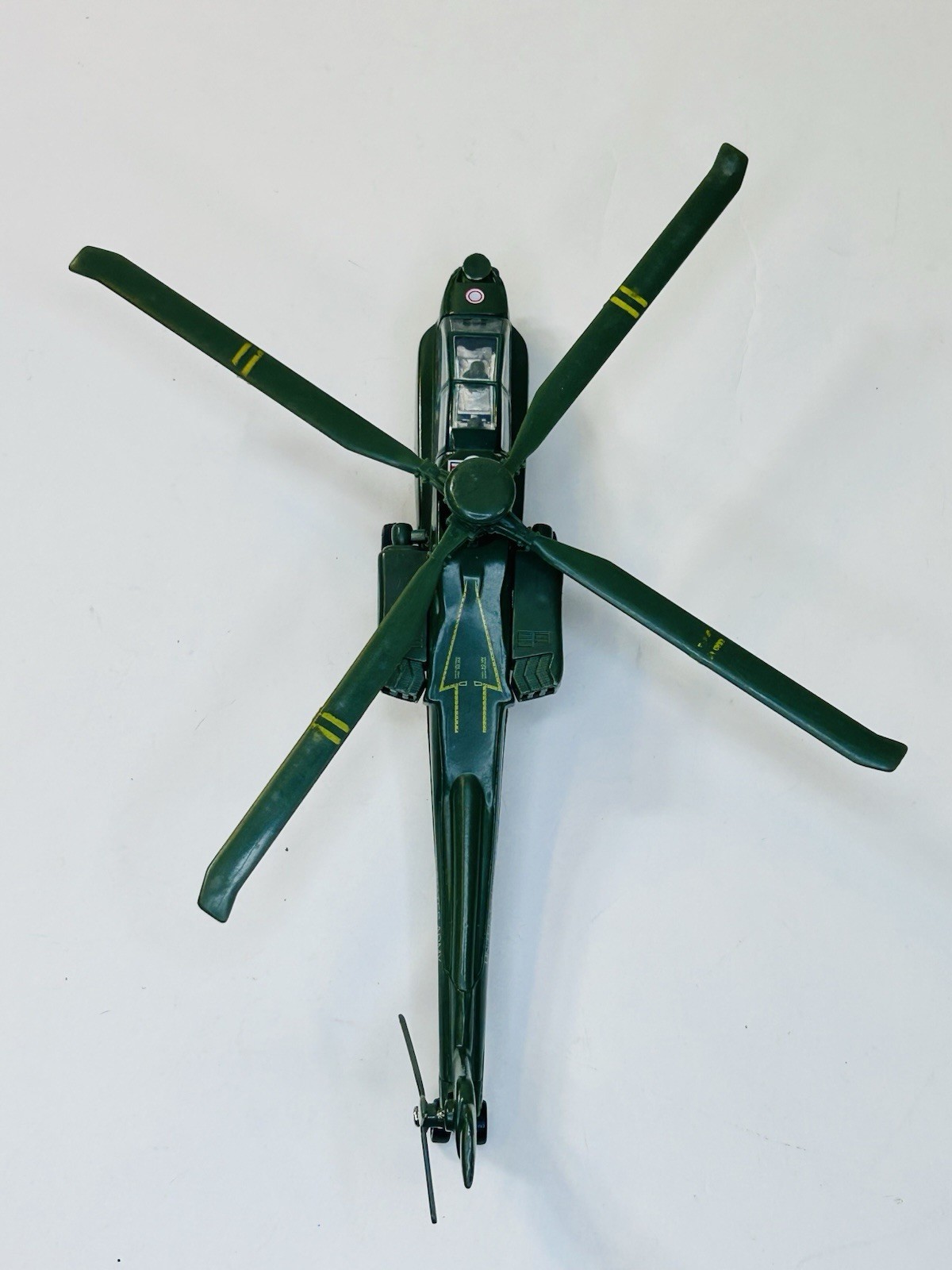 PMT Holdings Diecast US Army Chopper Helicopter Pullback Friction Toy