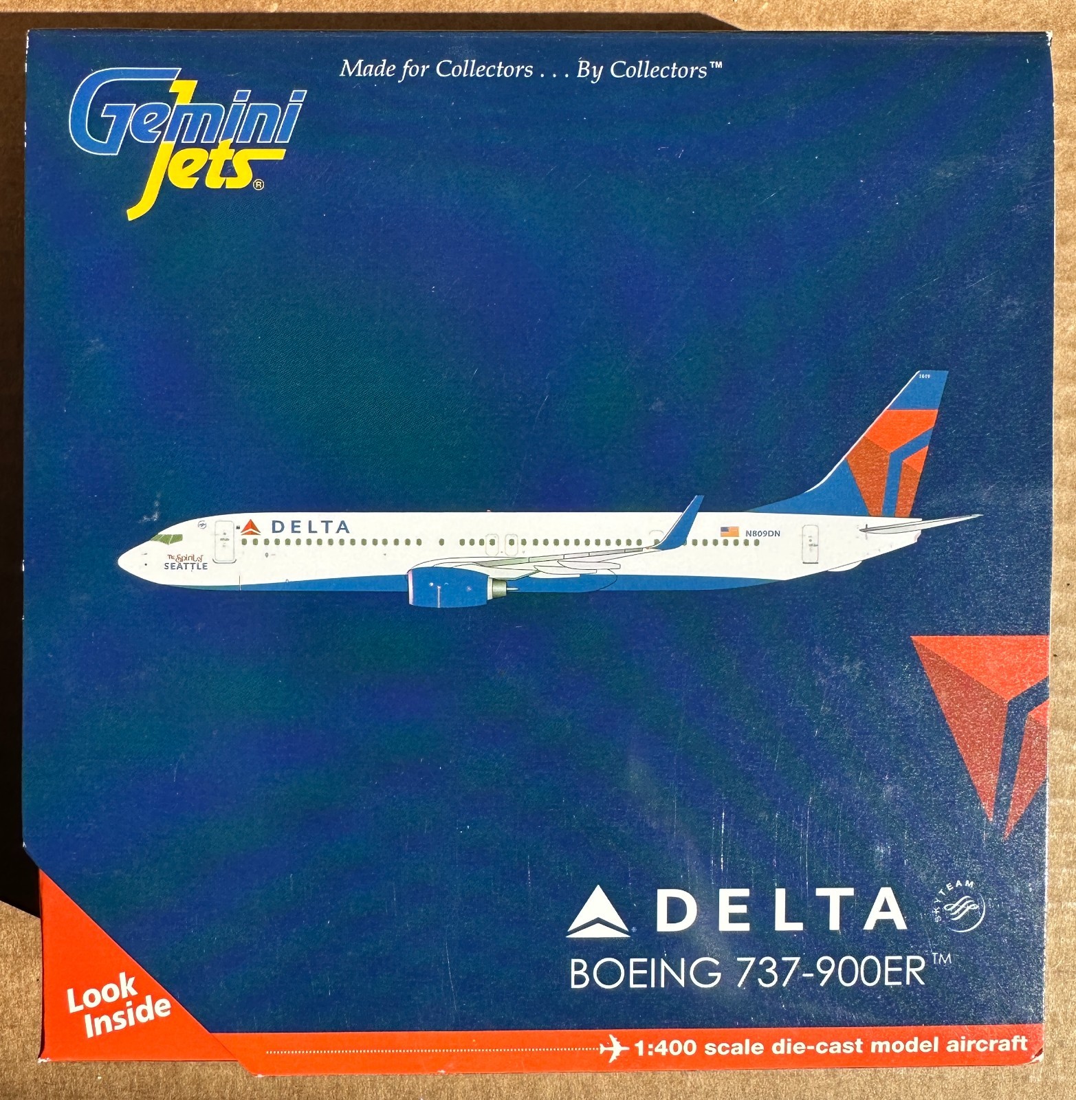 GeminiJets 1:400 Delta Air Lines N809DN Boeing 737-900ER GJDAL1393 Spirt Seattle