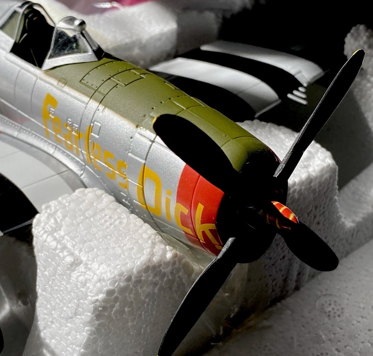 Franklin Mint B11E749 P-47D (Razorback) ‘Fearless Dick’ 395FG 9th Air Force