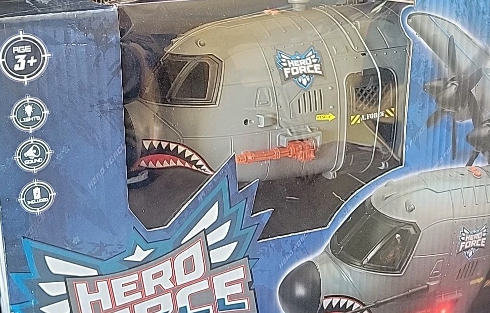 NEW 2018 Shark HERO FORCE Cargo Plane 33″ Wingspan Damaged Box PLEASE READ