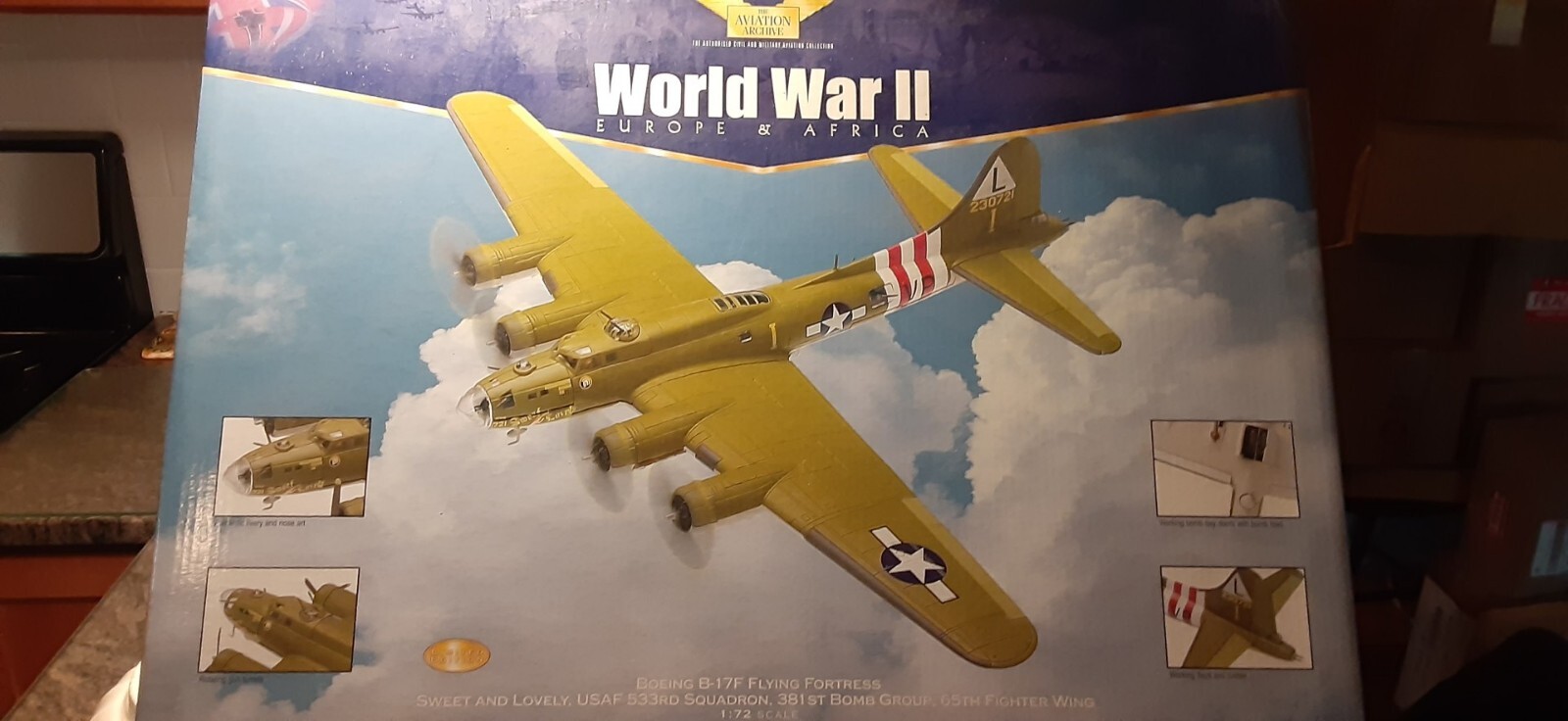 Corgi AA33302 B-17F Sweet And Lovely 1:72 Diecast
