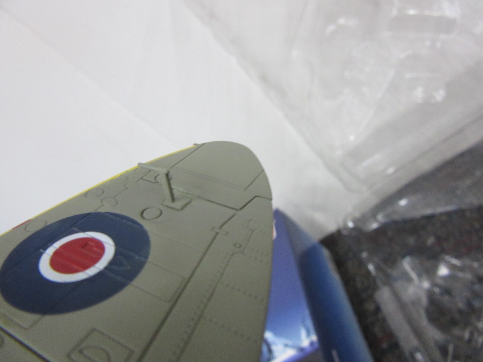 Supermarine Spitfire Mk. IX Airplane Plane diecast 1:48 Hobby Master Air Power