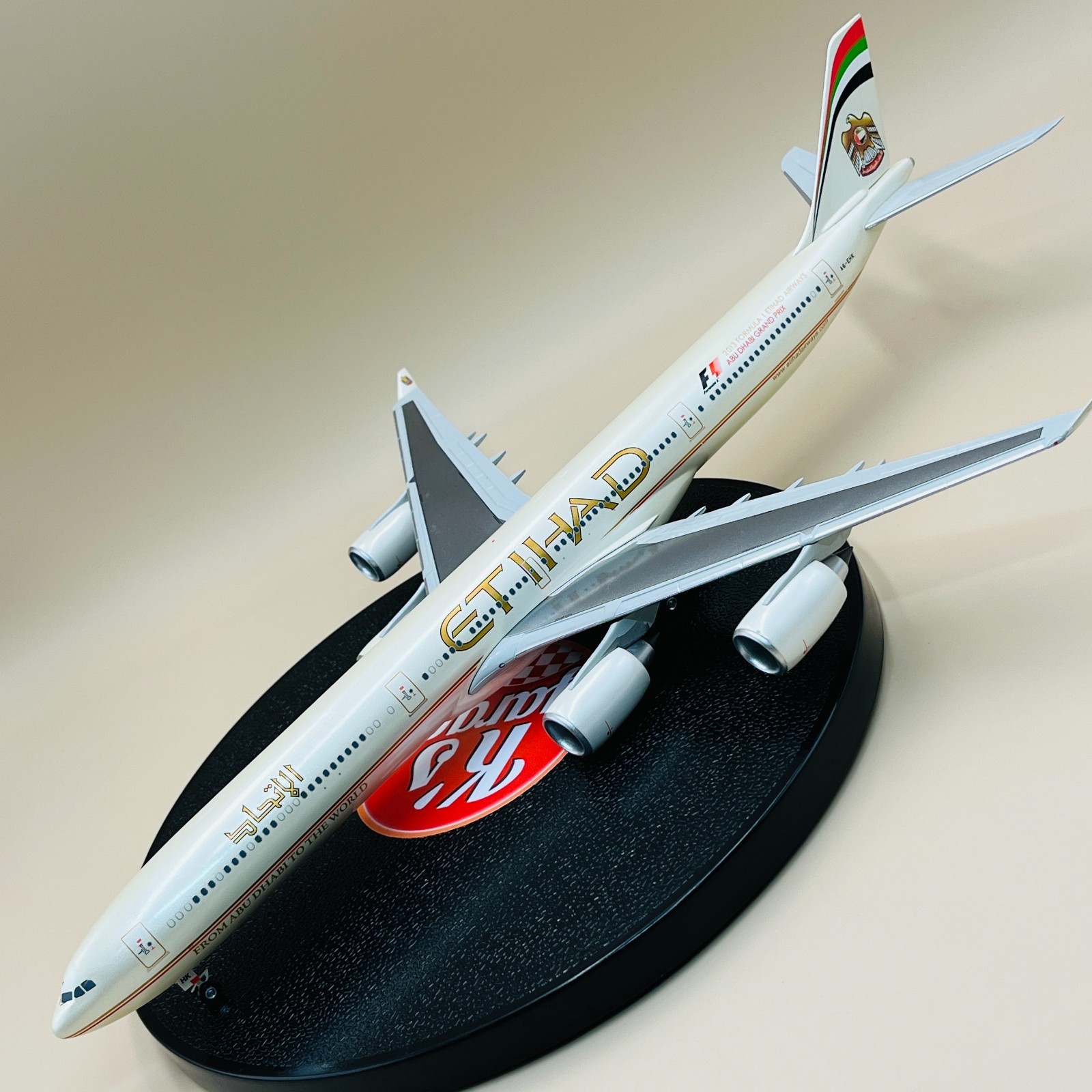 Herpa 1/200 Etihad Airways AIRBUS A340-600 A6-EHK Plastic model 556347