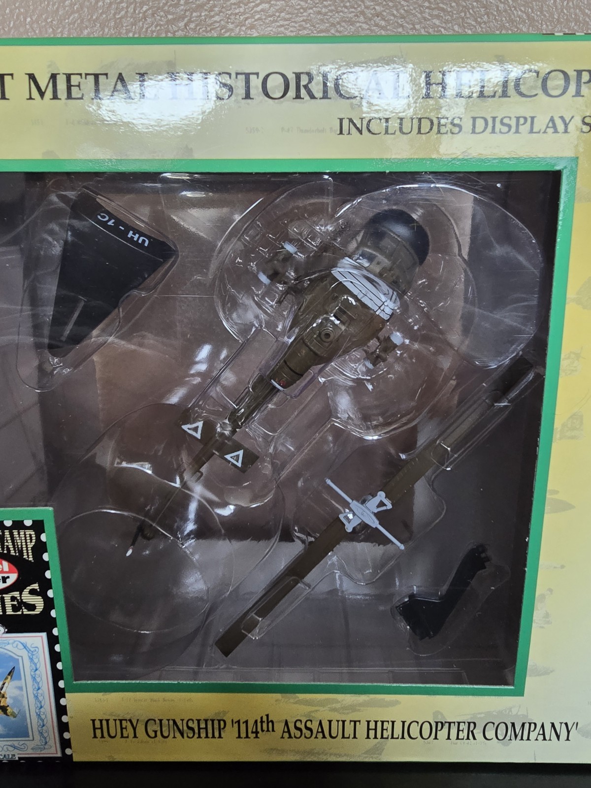 Model Power Postage Stamp Planes NO 5601-1 Huey Gunship Assault Helicopter 1/100