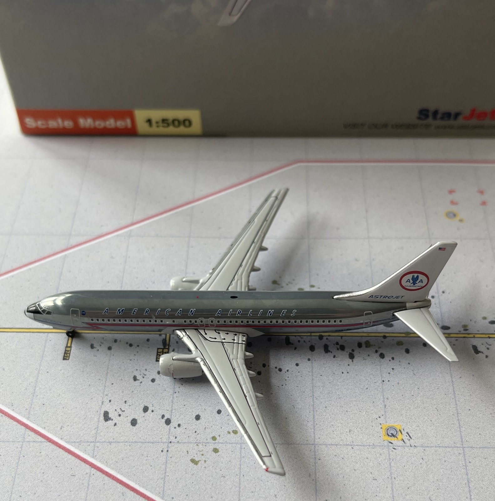 1:500 StarJets American Airlines Boeing 737-800 N951AA SJAAL159 RARE