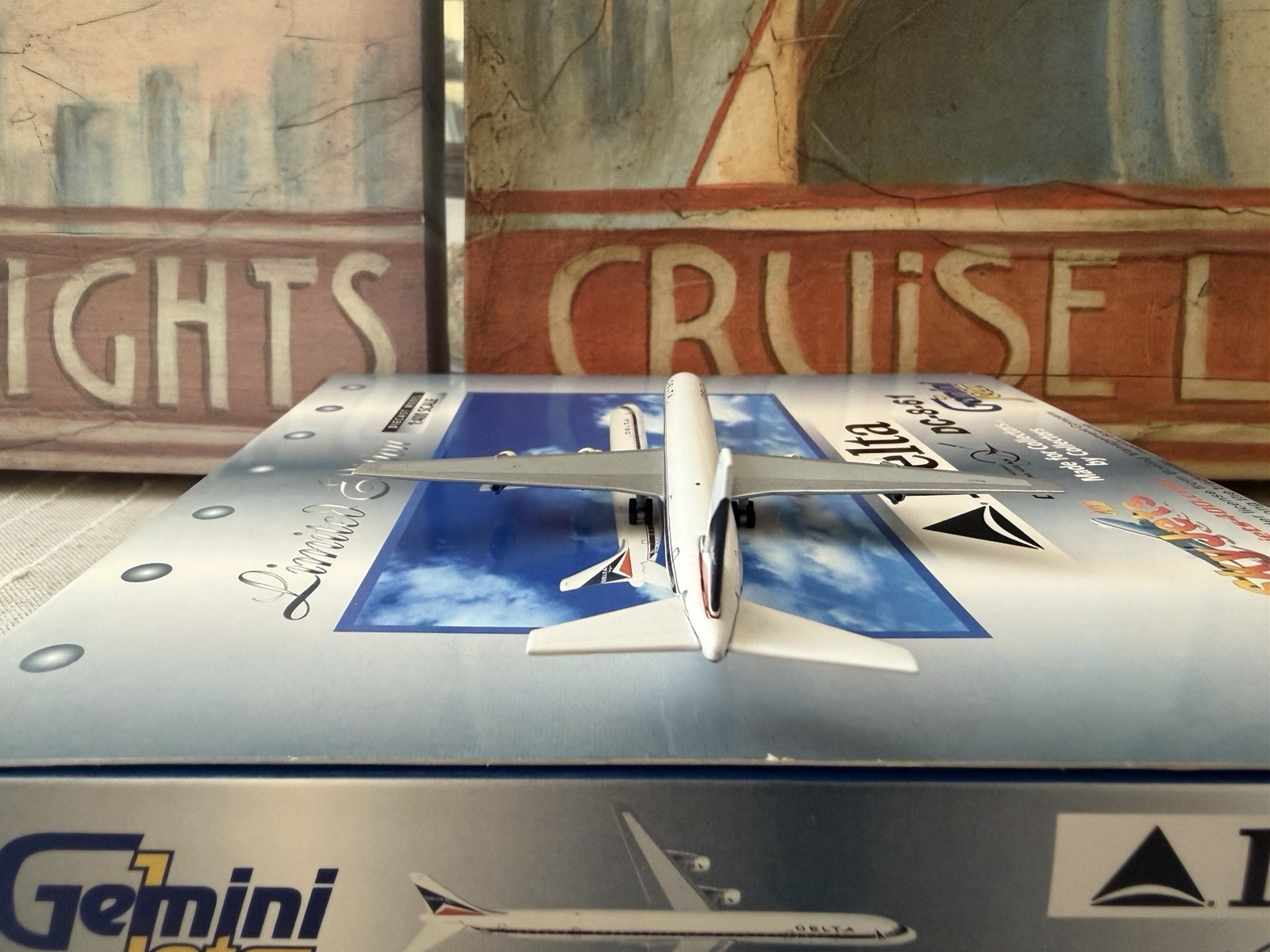 Gemini Jets Delta “Widget” Douglas DC-8-61 “VERY RARE” 1/400