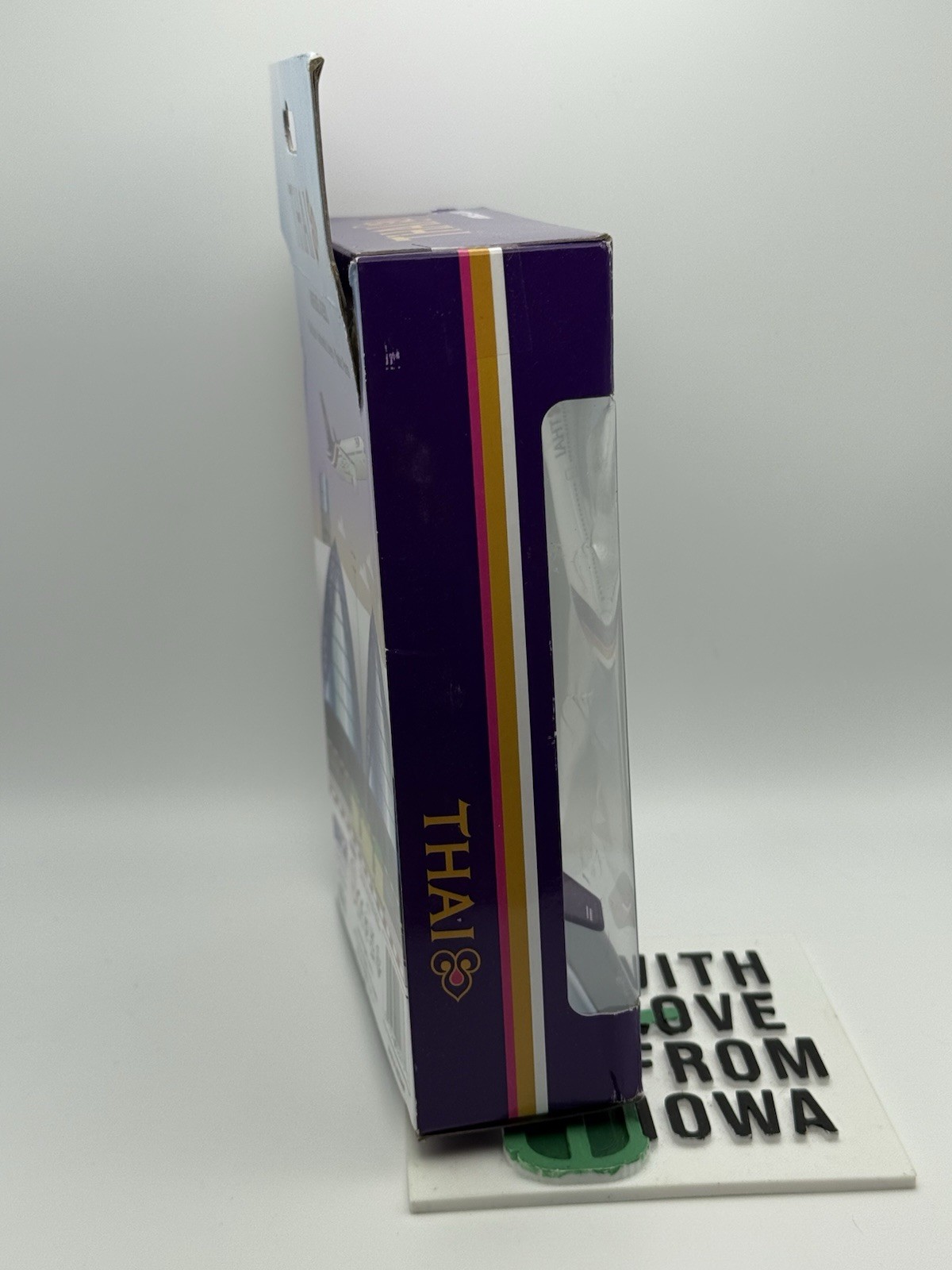 Thai Airlines Airbus A350 Die-Cast Toy Plane Daron RT0235 New