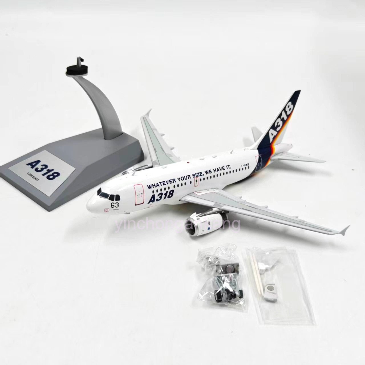 1/200 A318House Color F-WWIB
