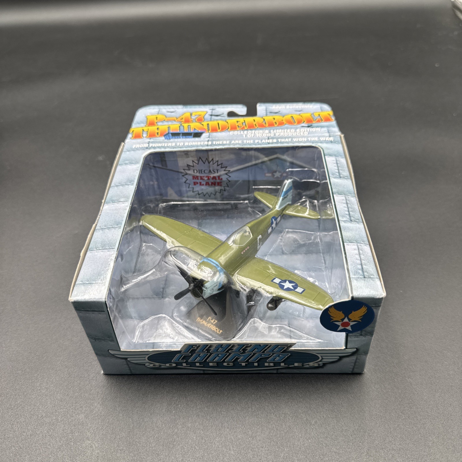 1999 FLYING CHAMPS COLLECTIBLES 1:72 P-47 THUNDERBOLT LIMITED EDITION