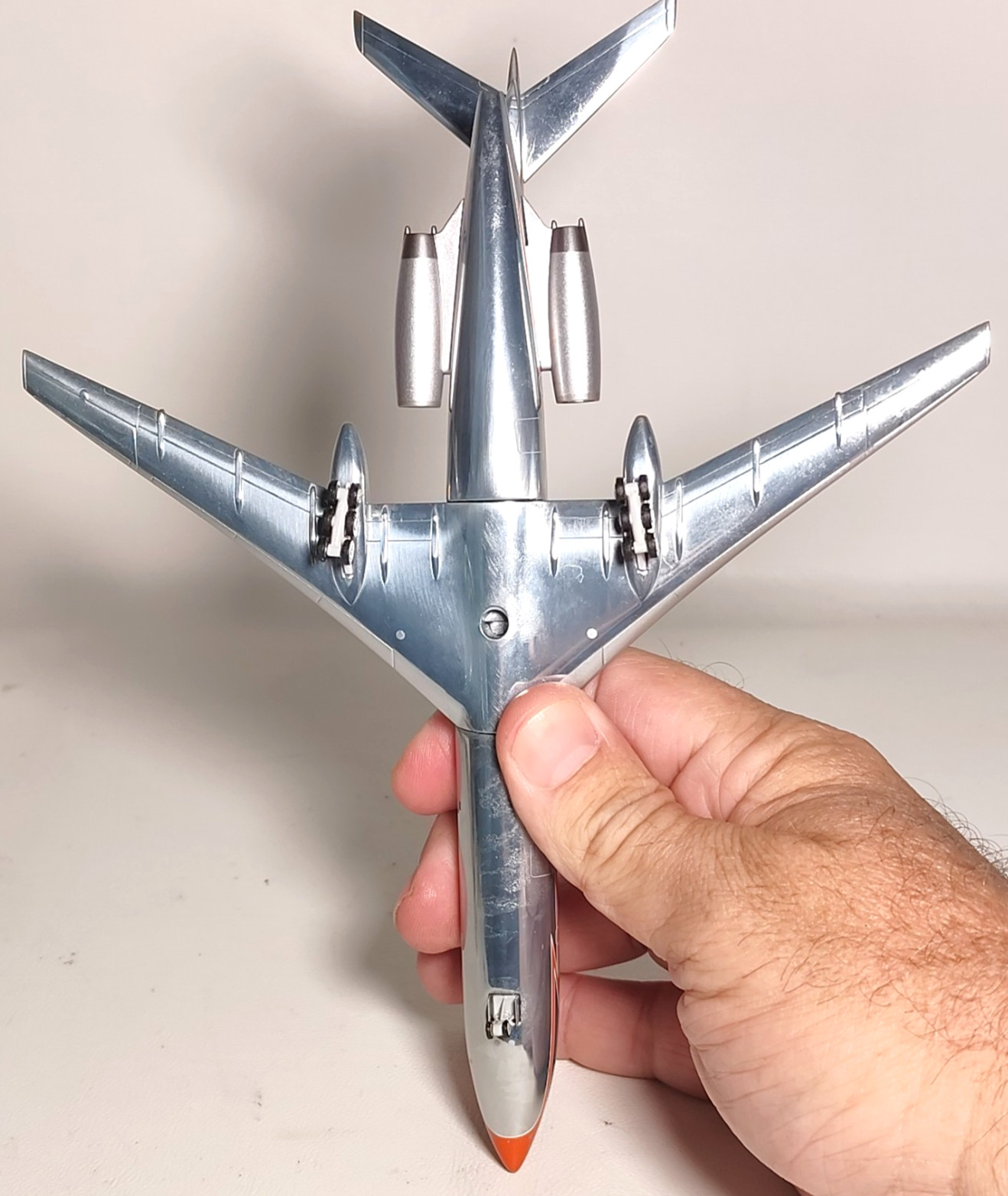 JC WIngs 1:200 American Airlines Astrojet Tupolev Tu-154 Diecast Model N151AA