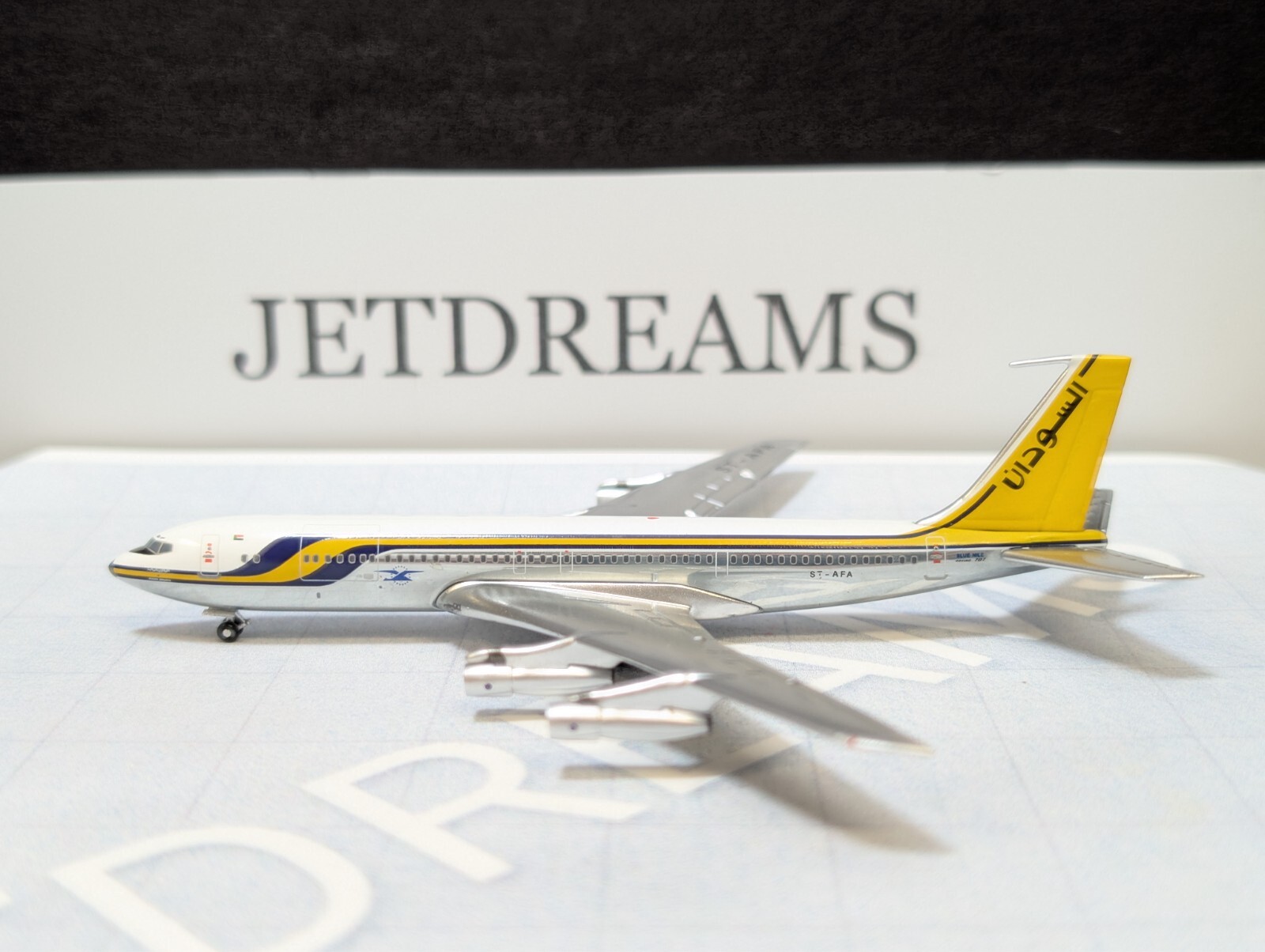 1/400 SUDAN AIRWAYS BOEING 707-300 / 3J8C 1980’S COLORS ST-AFA AEROCLASSICS