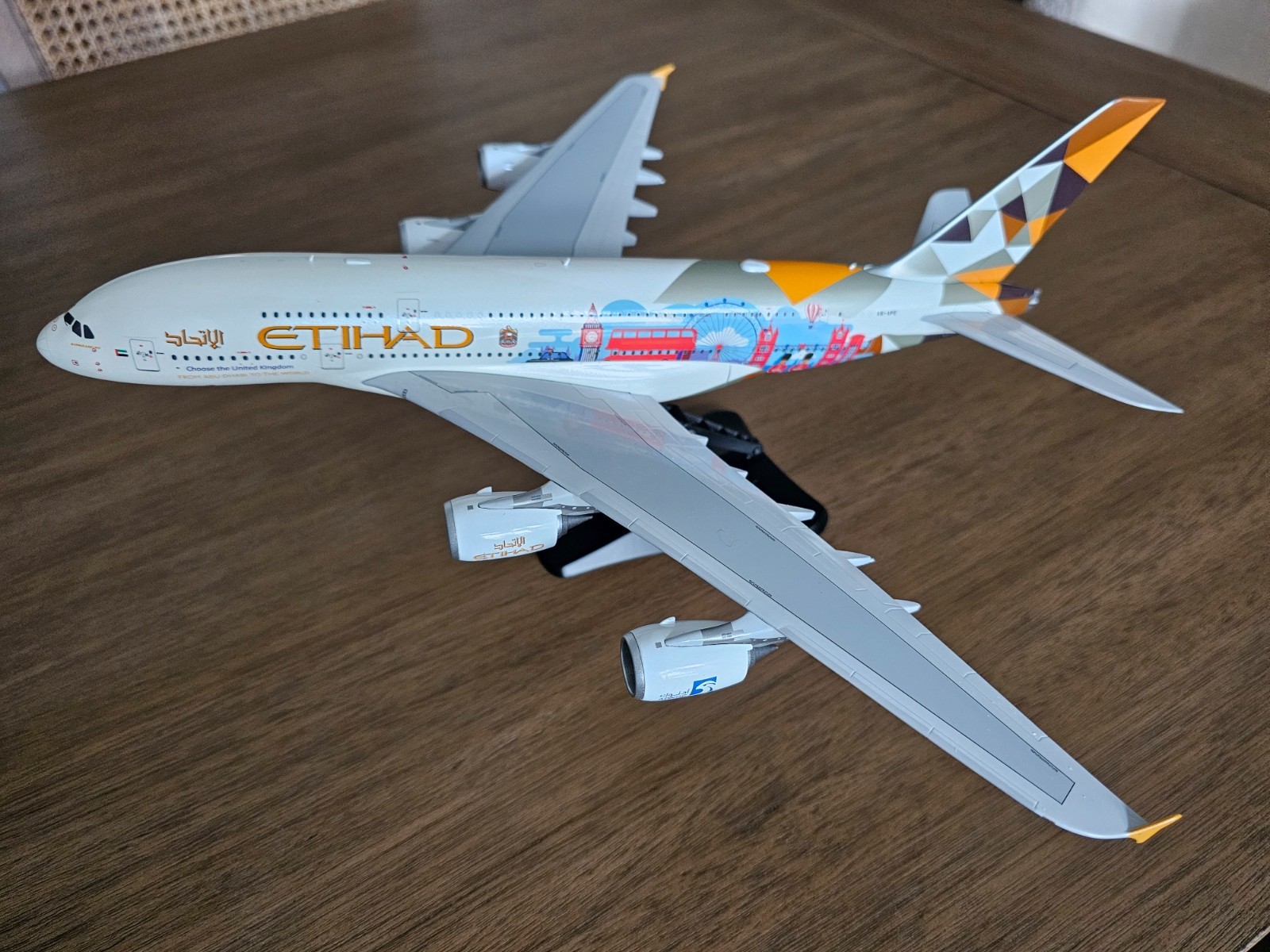 JC Wings Etihad Airways Airbus A380 “Choose The United Kingdom” A6-APE
