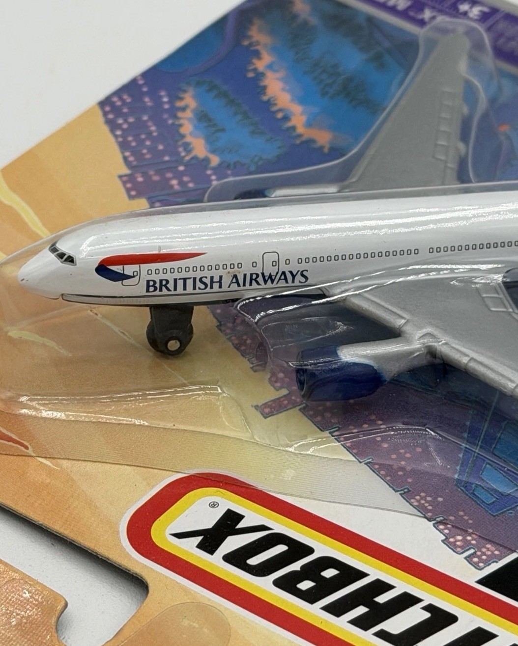 Matchbox 2006 SKY BUSTERS BRITISH AIRWAYS BOEING 777-200 13/24 J4707 MBX METAL