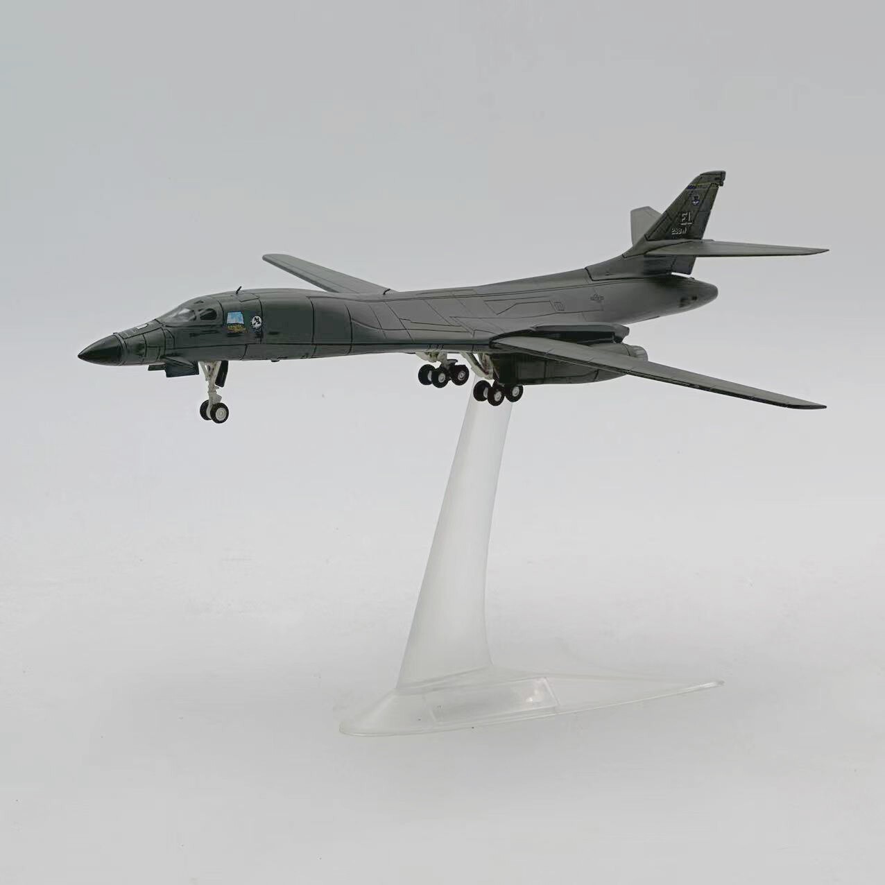 Wltk USAF EL28BW Rockwell B-1B Lancer Bomber 1/200 Diecast Aircraft Model US SHP