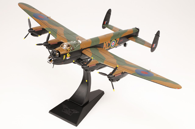 AA32629 Corgi Lancaster B.Mk III 1/72 Model Honor RAF No.617 (Dambusters) Sqn
