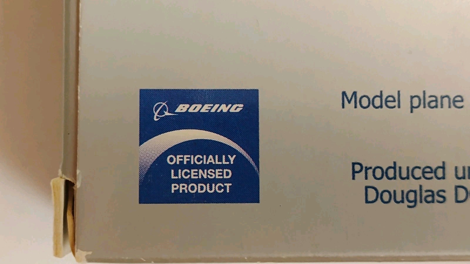 Die Cast Model Hogan 1/200 Scale Douglas Dc-3 Cordova Airlines
