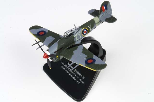 AC013 Oxford Diecast Typhoon Mk I 1/72 Model MP126 RAF No.247 (China-British)