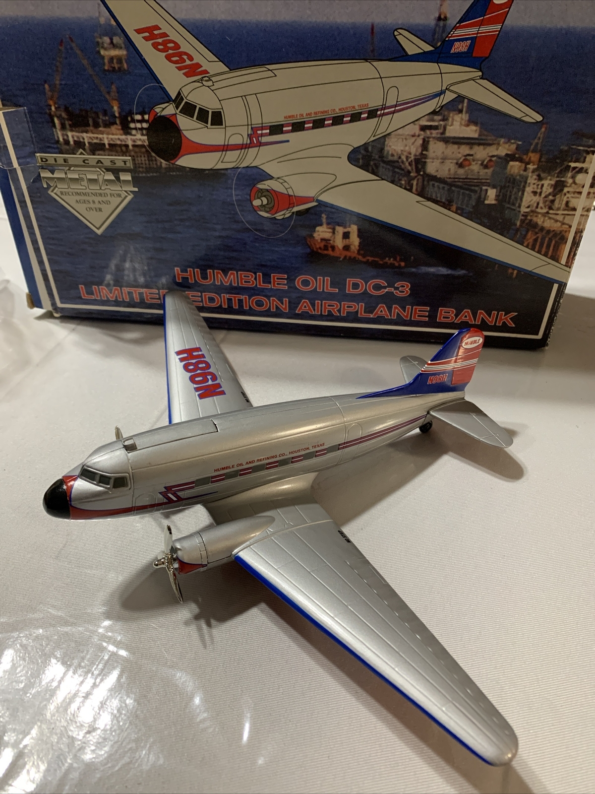 HUMBLE OIL DC-3 DIE-CAST LIMITED EDITION AIRPLANE BANK #45003