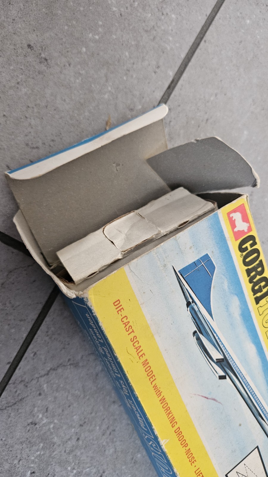 VINTAGE CORGI TOYS. BAC Sud Concorde Diecast Model with BOAC Livery. BOXED.