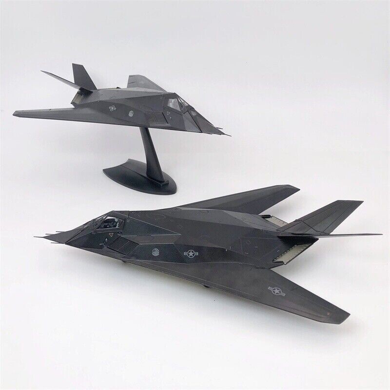 1:72 Lockheed F-117 Nighthawk Attack Aircraft Model Diecast Military Collection