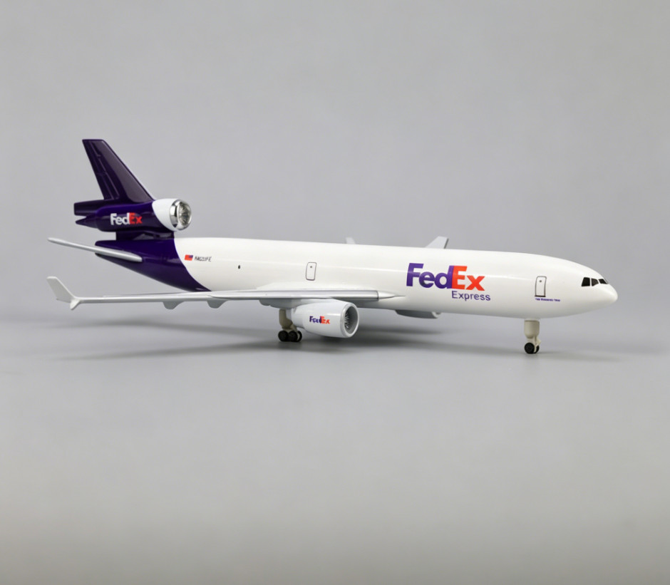 20cm FedEx McDonnell Douglas ​MD-11Cargo Diecast Collectible Replica Plane Model