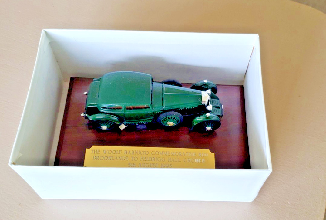 Rare 1:43 Bentley Speed Six Blue Train. Woolf Barnato. Brooklands 1995 On Plinth