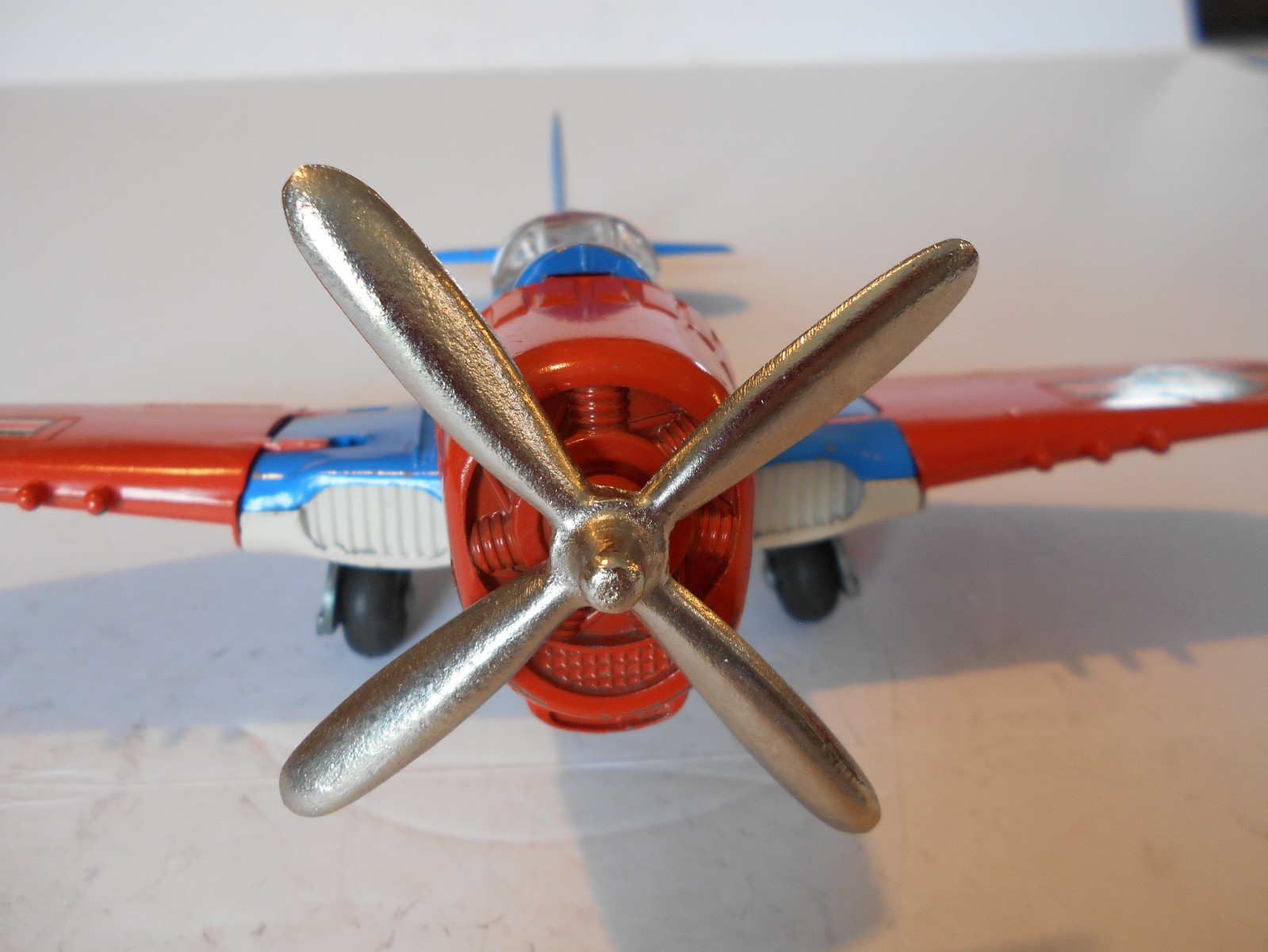 Vintage 1960s Hubley Kiddie Toy 1:12 American Eagle Airplane (P-47 Thunderbolt)