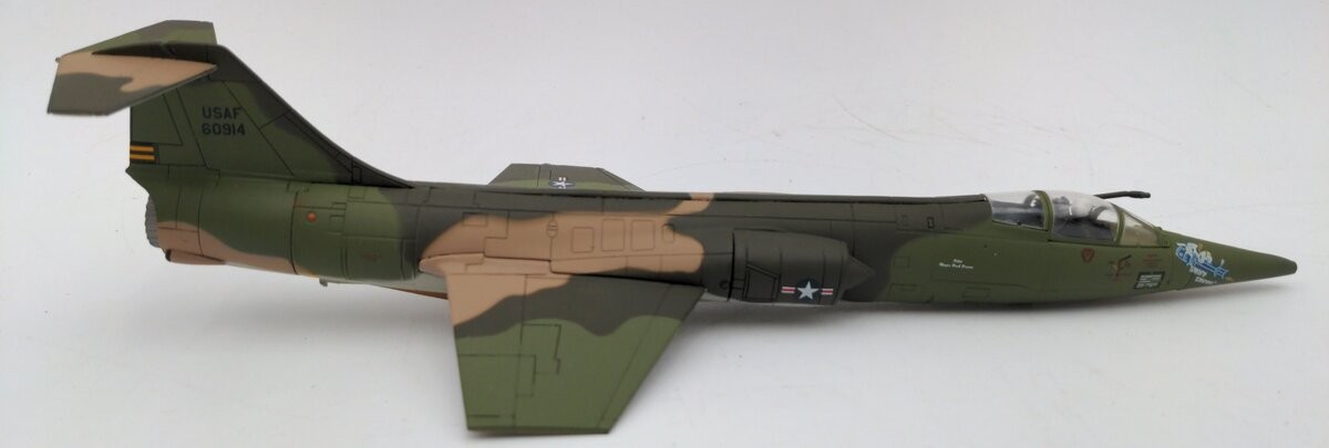 HOBBY MASTER HA1027 “Snoopy Sniper” – F-104C Starfighter/Box
