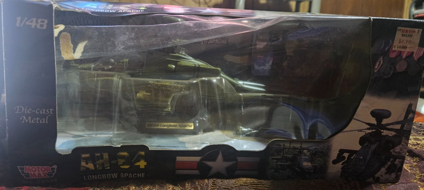Vintage Motor Max No. 76339 AH-64 Longbow Apache Diecast Metal NIB