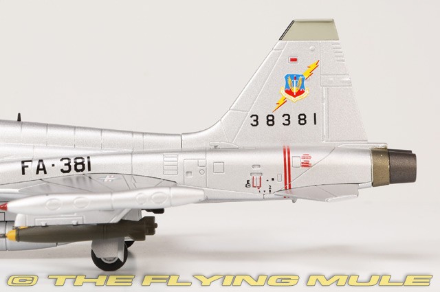 Hobby Master 1:72 F-5A Freedom Fighter USAF #63-8381