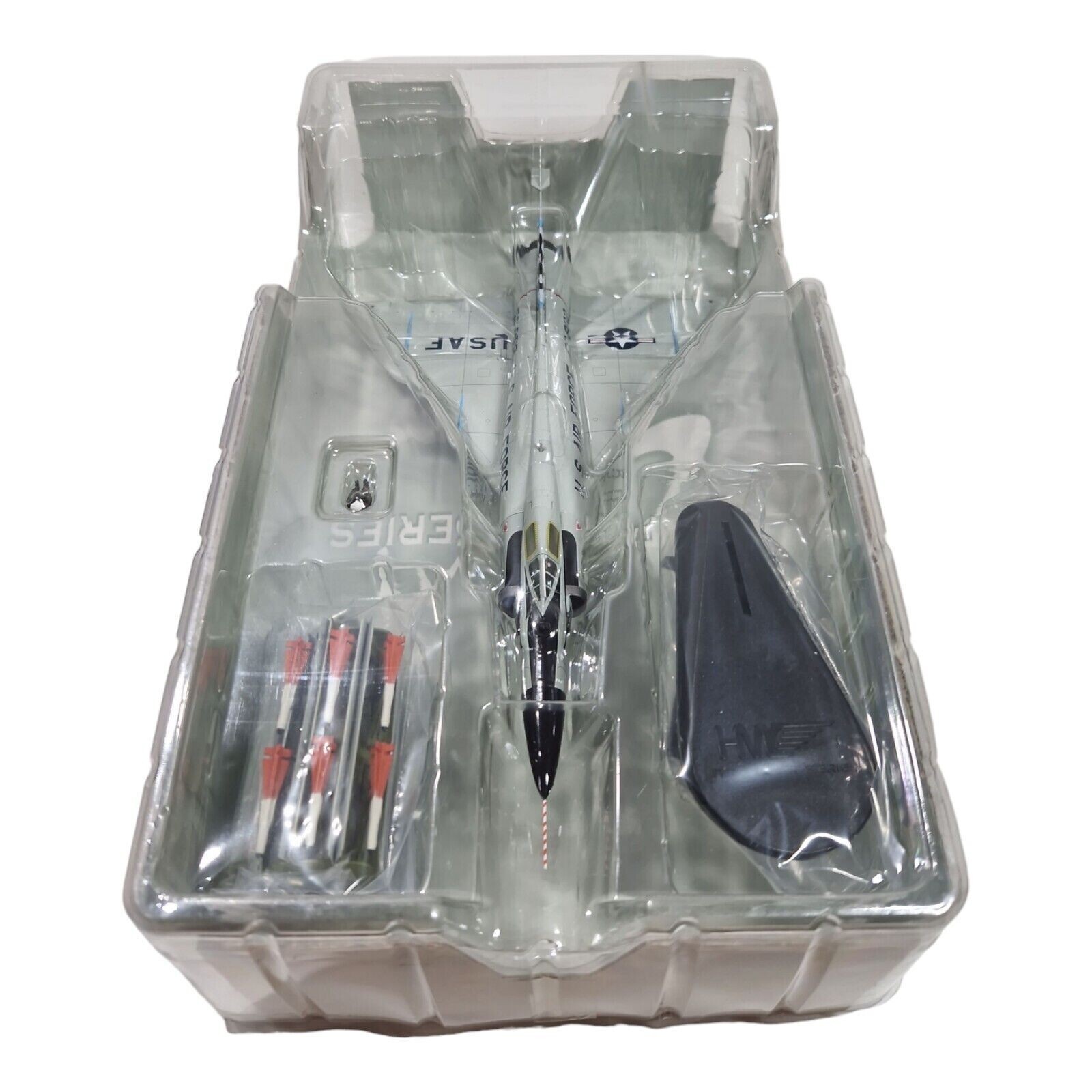 Hobby Master 1:72 Convair F-102A Delta Dagger USAF 16th FIS, Naha AFB HA3111