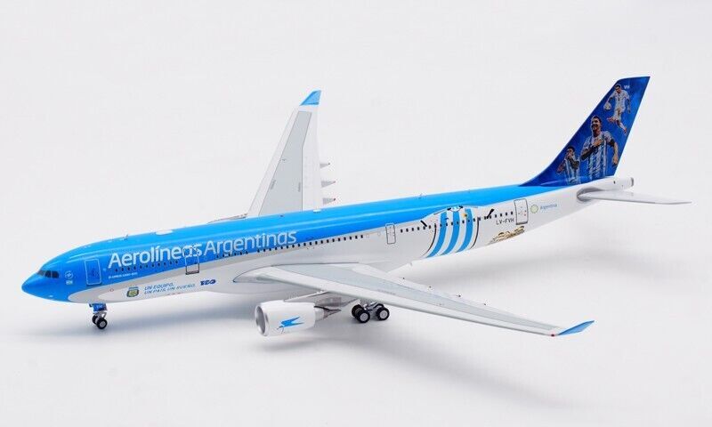 1:200 30CM B-Models Aerolineas Argentina AIRBUS A330-200 Airplane Diecast Model
