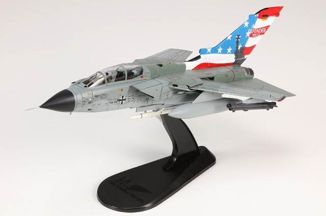 HA6722 Hobby Master Tornado IDS 1/72 Model 44+69 Luftwaffe TaktLwG 51 Immelmann