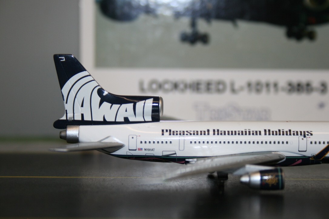 Blue Box/BBOX 1:400 ATA American Trans Air Lockheed L-1011 Tristar N191AT defect