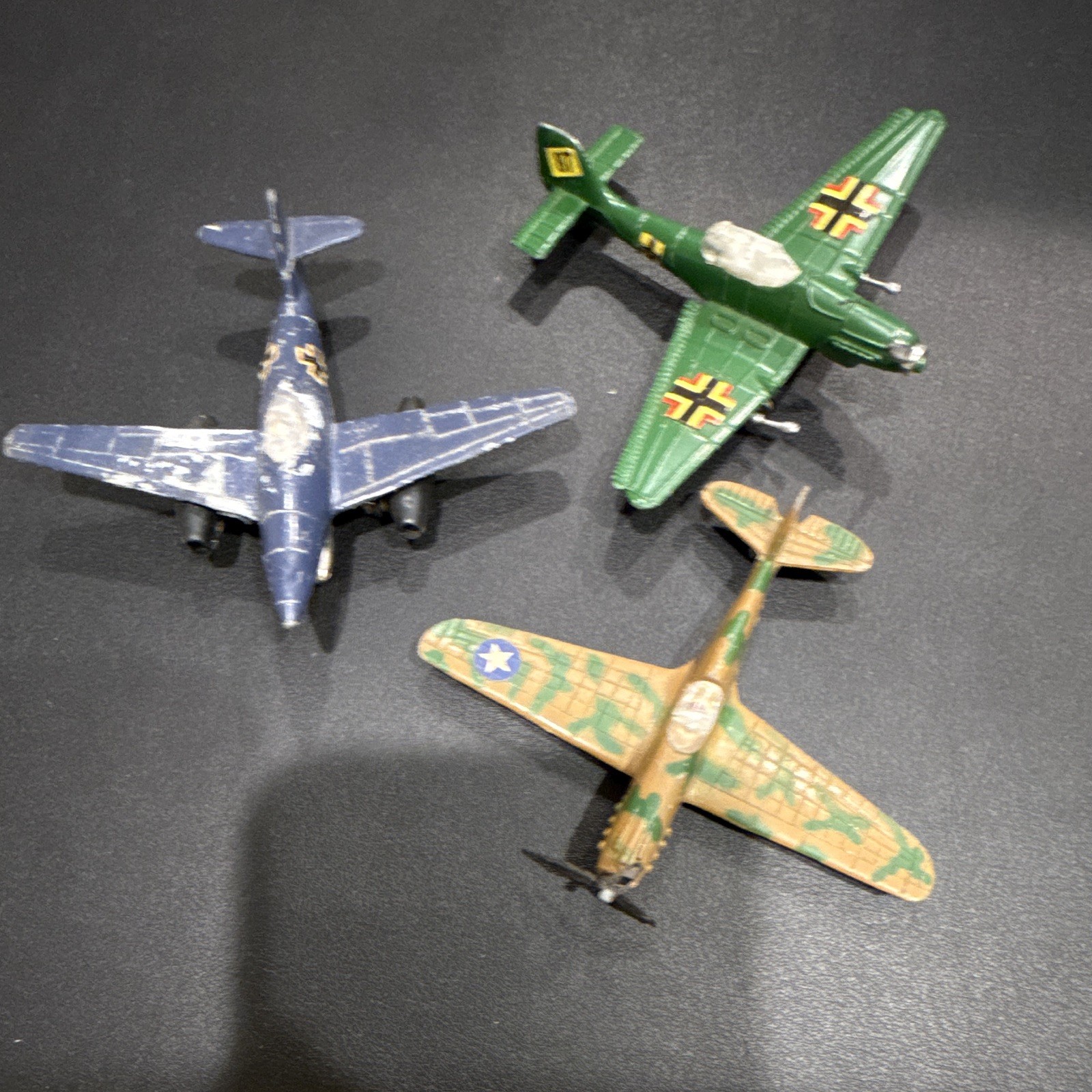 Dyna-Flites P-40 Flying Tiger Diecast Military Airplane Lot of 3 Multicolor