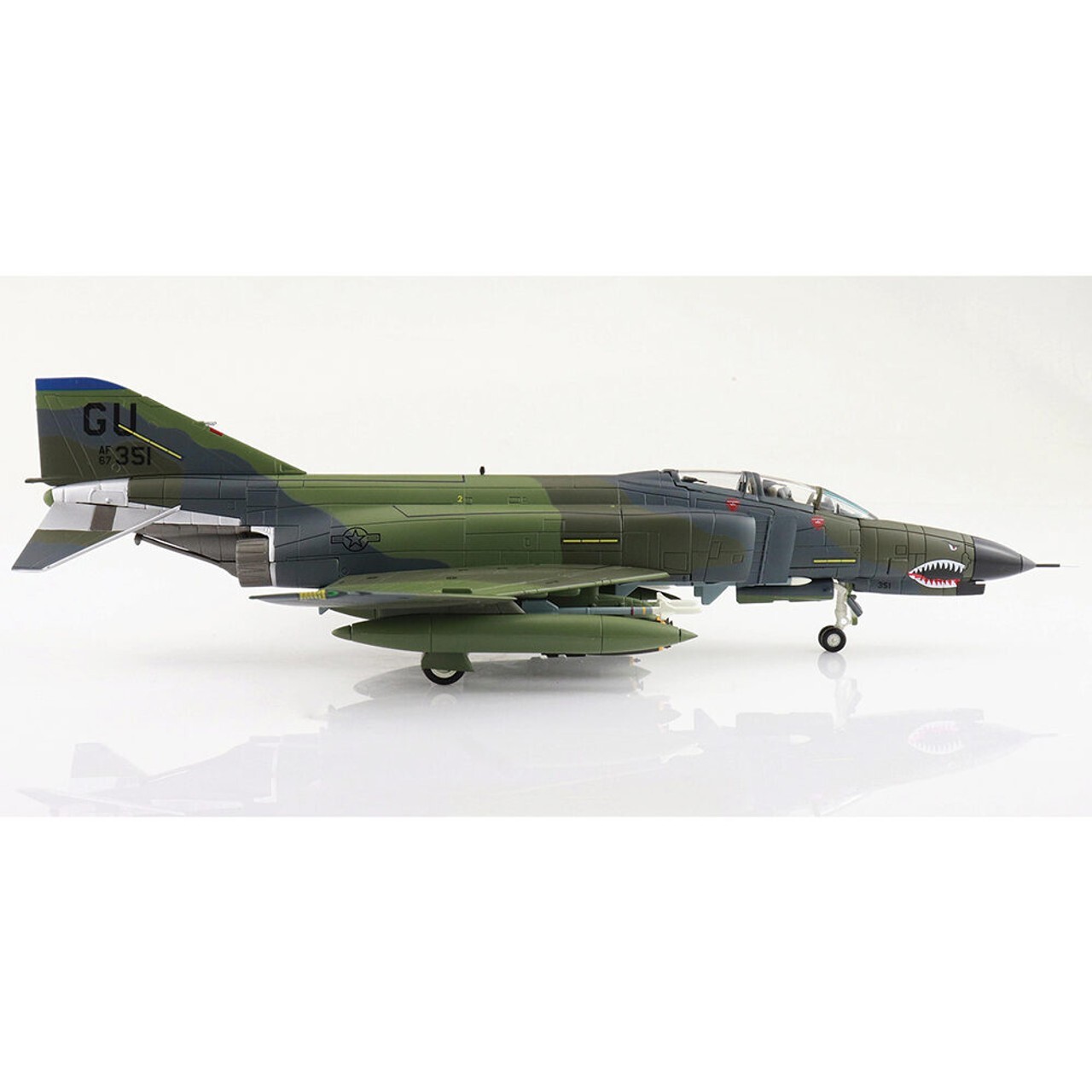 McDonnell Douglas F-4E Phantom II 497th Squadron Diecast 1:72 Model – HA19061