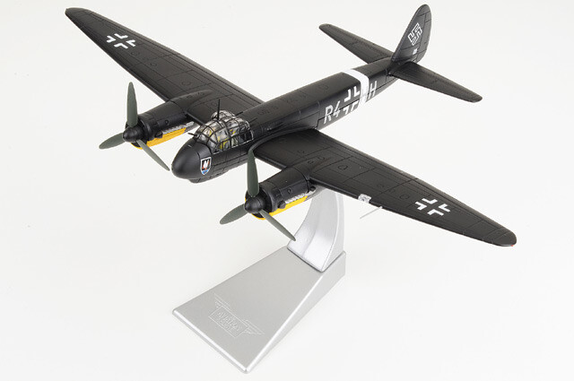 AA36714 Corgi Ju 88C-6 1/72 Model R4+HH Luftwaffe 1./NJG 2