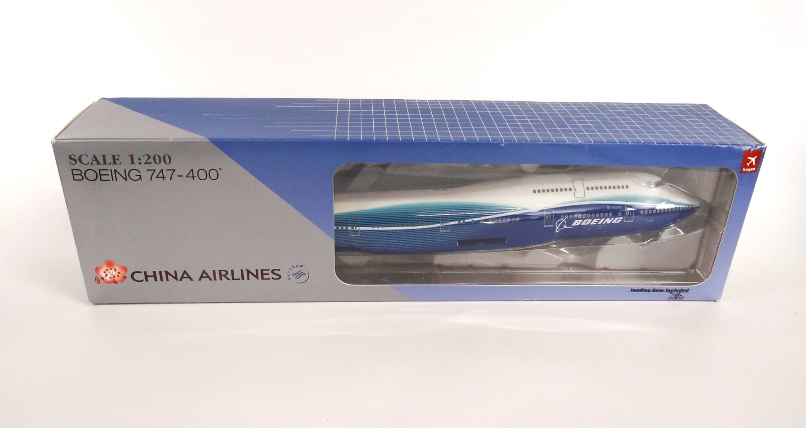 Hogan Boeing 747-400 China Airlines 1:200 Snap Together Model