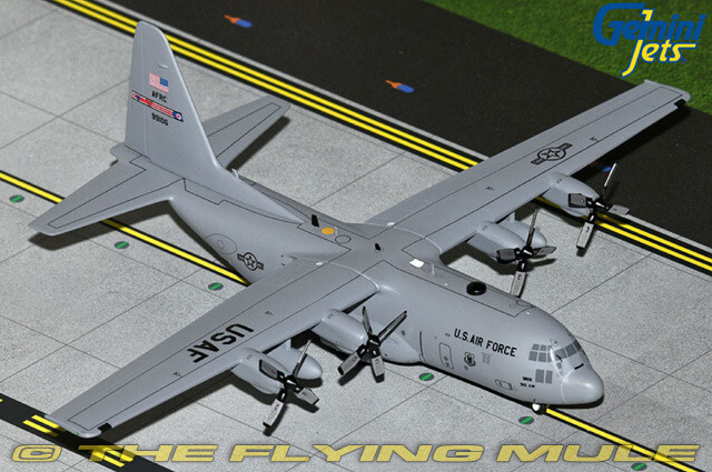 GeminiJets 1:200 C-130H Hercules USAF #89-9106