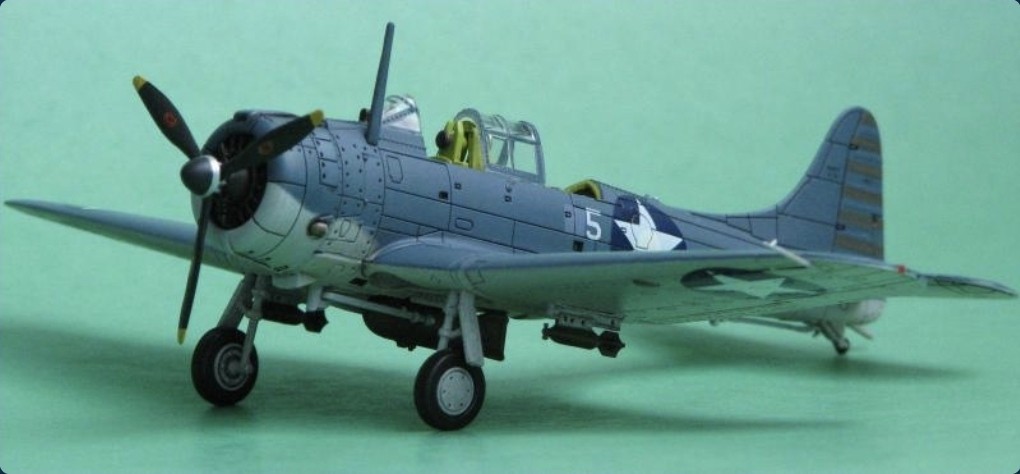 Hobby Master 1/72 HA0102 Douglas SBD-2 Dauntless VMSB-241, “Battle of Midway”New