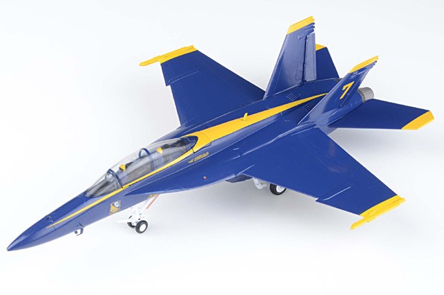 JCW-72-F18-010 JC Wings F/A-18F Super Hornet 1/72 Model #7 USN Blue Angels